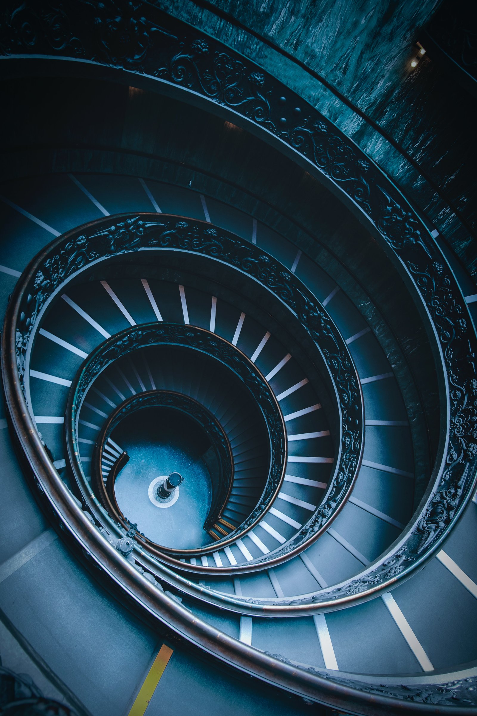cristina-gottardi-JqYg5nYotp0-unsplash Stars - alexander-andrews-unsplash